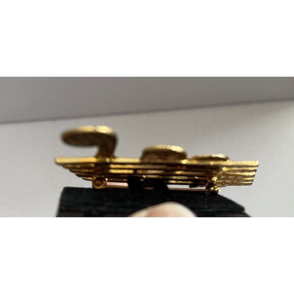 Vintage Gold Tone Musical Note Scale Staff Fashion Brooch Pin - Picture 4 of 4